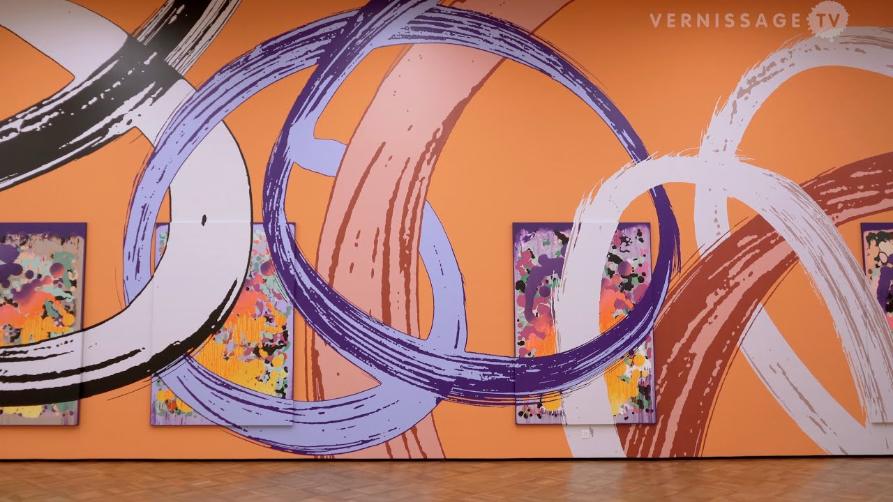 Embark on a walking tour inside the Kunstmuseum Thun.