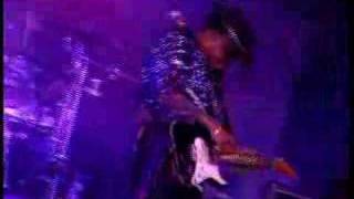 Funkdacion con Carvin Jones