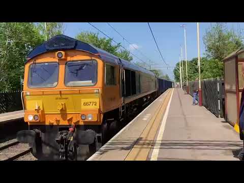 Cargo train passing Penkridge and train arriving/going from Penkridge #cargo #train #viral