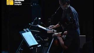 Laurie Anderson - Strange Perfumes (live in Budapest, Hungary) (2007)
