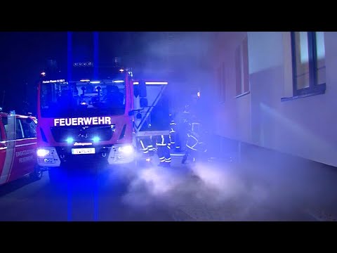 Feuerwehreinsatz in Plauen – starke Rauchentwicklung in Wohnblock