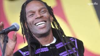 Ranking Roger: The Beat singer dies aged 56  |  UK news today