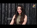 బ్రహ్మీ ని ఇమిటేట్ చేసిన కృతి శెట్టి.. | Krithi Shetty Exclusive Interview | Brahmanandam - Video