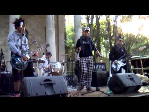 GDA 2011 Vitamina Rossa- Sardegna terra mia