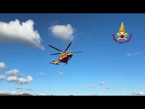 Auto si ribalta a Roccastrada, 82enne soccorso con l’elisoccorso Pegaso 2