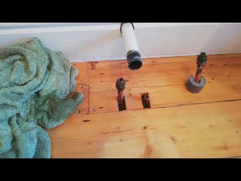 Bathroom Refurbishment Part 6 - Cutting copper pipes and capping them
