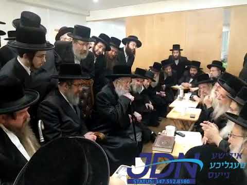 Munkatcher Rebbe Menachem Avel sons of the Sanz Gribov Rebbe