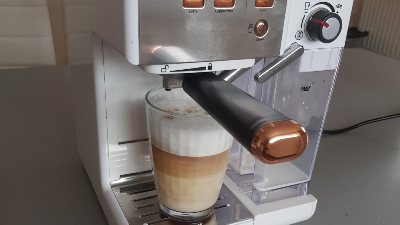 Breville One-Touch coffee machine.Easy way to make barista coffee at home.