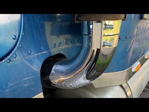 Exhaust finished on the Freightliner Classic