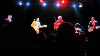 Nick Lowe w/Los Straitjackets - Without Love