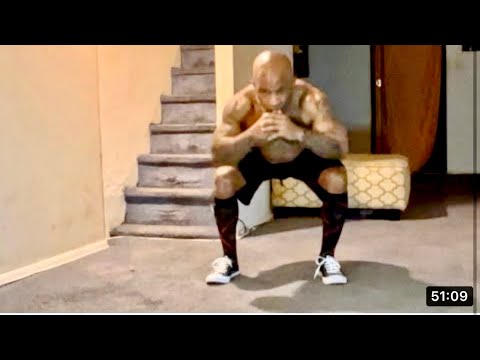 1000 PUSHUPS 1000 SQUATS