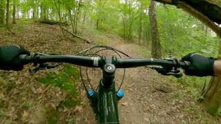 Old Dude on Skinny Trail at FATS in SC Riding a Diamondback Release 4c