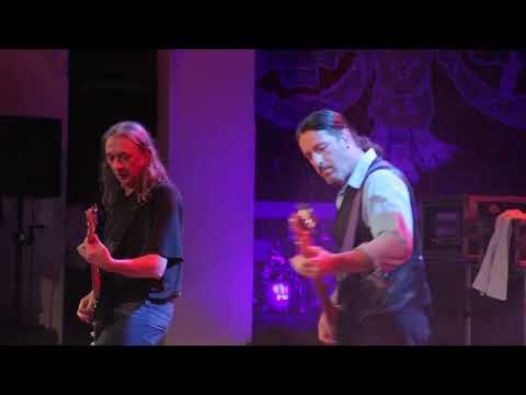 Video thumbnail for El Ganador (En directo Palau, 2011)