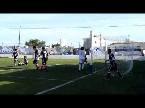 Jorge Newbery de Comodoro Rivadavia 2 - Racing de Trelew 0