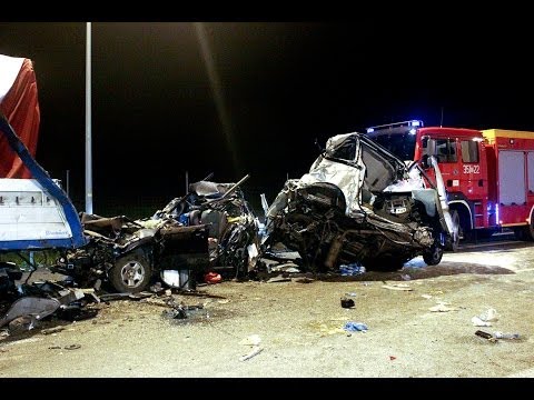 Tragiczny wypadek na S8 w Kowiesach - 3.05.2014