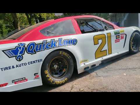 350ci GM V8 Ford Mustang NASCAR-Style Race Car