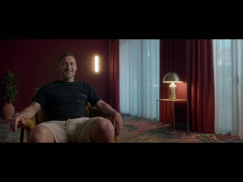 Il docufilm su Carletto Mazzone che uscì nel 2022. I ricordi di Totti: «Come un padre»