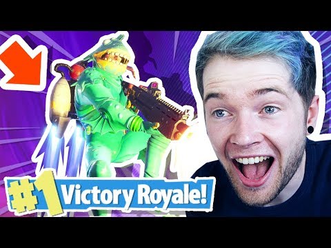 fortnite battle royale walkthrough dantdm reacts to fortnite season 4 by thediamondminecartdantdm game video walkthroughs - youtube dantdm fortnite