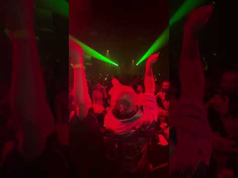 Pam pam pam! #dj #producer #live #shorts #electronicmusic