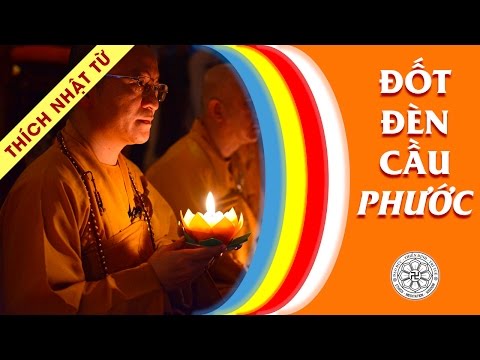 Đốt đèn cầu phước (08/02/2011)