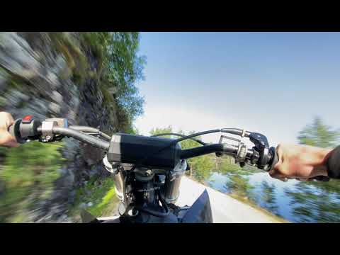 Sx144 test + crash / 100kmh+ gravel road