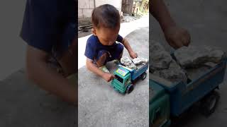 Download lagu truk dump muat batu jomplang #shortvideo #trukdump #jomplang mp3