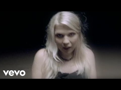 Valehdellaan - Katri Ylander