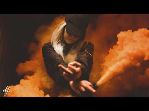 download lagu mp3 mp4 Imagine Dragons Thunder Snebastar Remix, download lagu Imagine Dragons Thunder Snebastar Remix gratis, unduh video klip Imagine Dragons Thunder Snebastar Remix