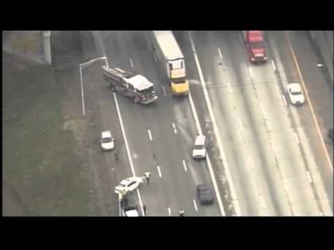 Raw aerials: Crash at I-65 and Gene Snyder