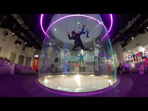 4 Way dynamic teens - Indoor skydiving