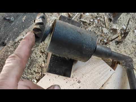 ПОДЪЕМНЫЙ МЕХАНИЗМ деревообрабатывающего станка, подробное устройство.