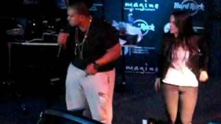 Timbaland &amp; JoJo Perform &quot;Lose Control&quot; at Hard Rock Cafe in Hollywood