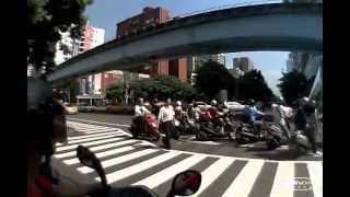 preview picture of video 'PGO G-Max 150 in Taipei City Morning Traffic'