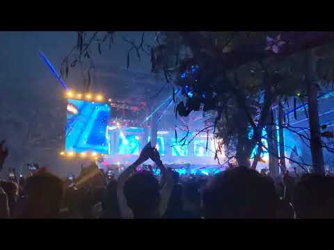 Tiesto "Wasted" vs. "Midnight City" Ultra Miami 3-26-22