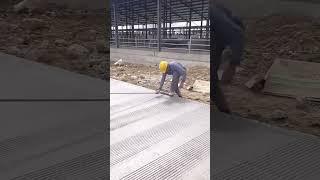 Cement pavement groove molding process