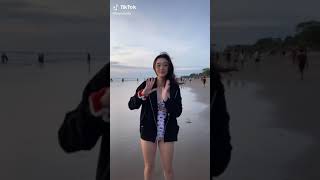 Download lagu #BikiniIndonesia Pake Bikini di Parangtritis mp3