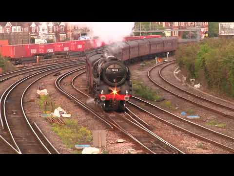 BR 'Britannia Class' 7P 4-6-2 No. 70013  "OLIVER CROMWELL"