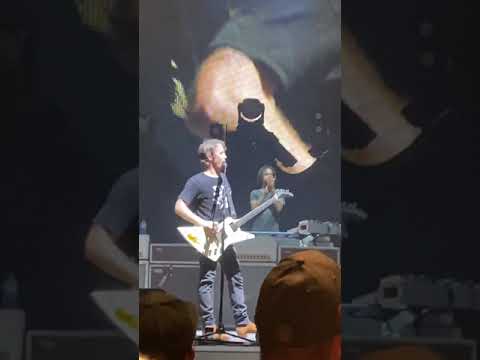 Foo Fighters pay Tribute To Dusty Hill 7/28/21 Cincinnati, OH