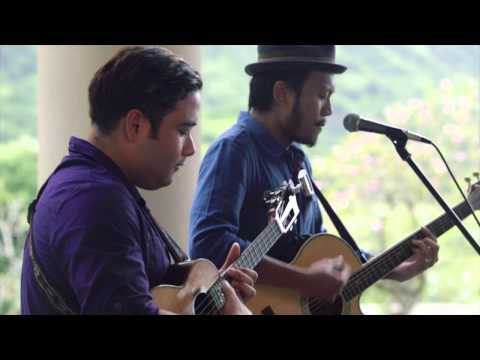Kalei Gamiao and Singto Numchok - Coffee Mate (HiSessions.com Acoustic Live!)