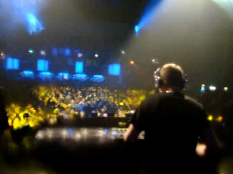 Leon Bolier at Dance4Life Fundraiser, The Sand Amsterdam 29-11-2008