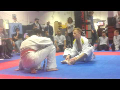 Shamil2 Grotta Grappling Novus 30 3 14