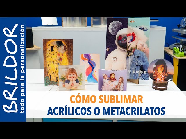 Vídeo relacionado con Wanapix | Trofeo Personalizado con Foto y Texto | Placa de Metacrilato Impresa a Color | Base de Madera Natural Grabada | Trofeo Redondo | 100% Personalizado