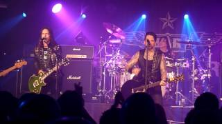 Black Star Riders  Dancing with the wrong Girl