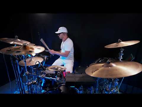 EVOLUTION- DANIEL RODRIGUEZ