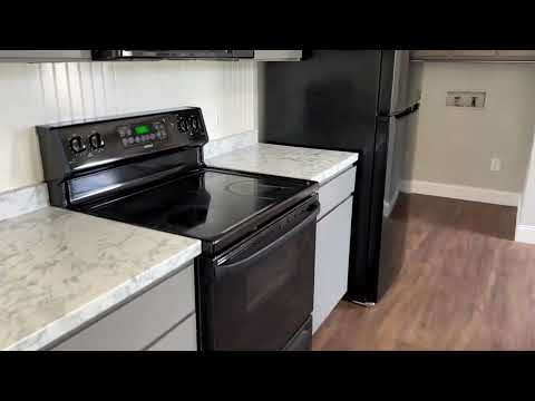 3 Bed, 2 Bath Pet Friendly in the Heights property video