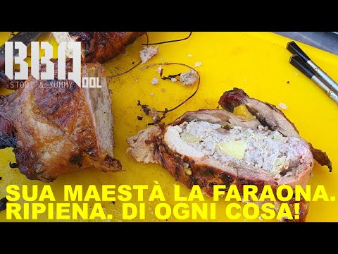 La faraona ripiena. Un tentativo sul Big Green Egg con una farcia incredibile