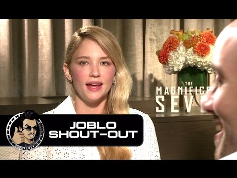Haley Bennett Loves JoBlo!!