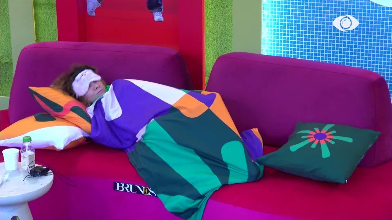 E shqetësuar nga gërrhimat? Egla fle në ambientet e jashtme të shtëpisë - Big Brother Albania Vip 3