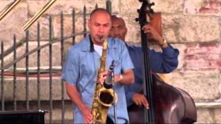 Joshua Redman - Neverend - 8/15/1999 - Newport Jazz Festival (Official)