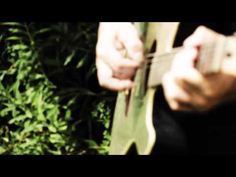 Fiestón 5º Aniversario WATER TAPES: Badlands + Johnny B. Zero en Valencia